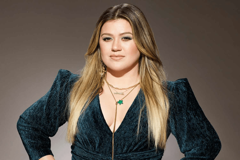 Kelly-Clarkson-1024x683