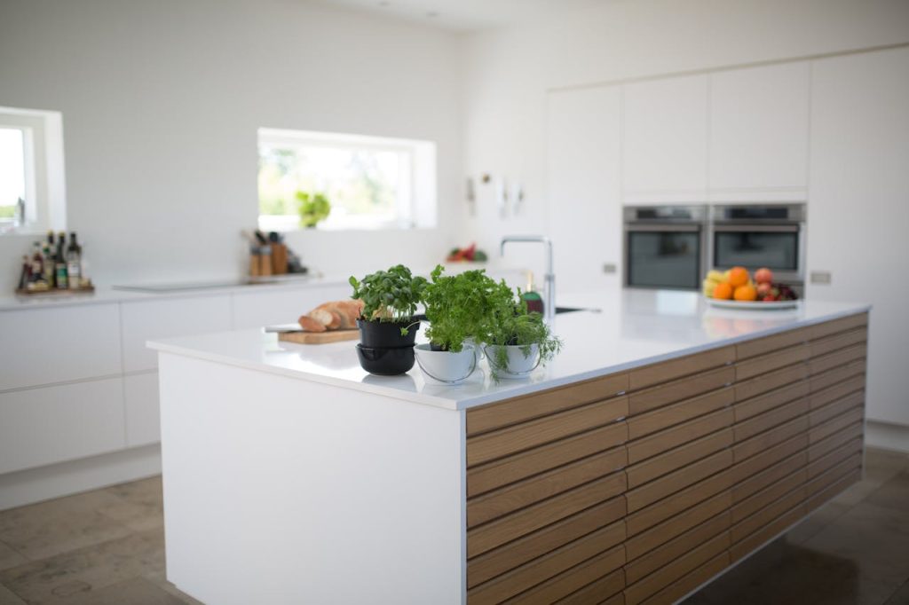 well-organized-kitchen-1024x682